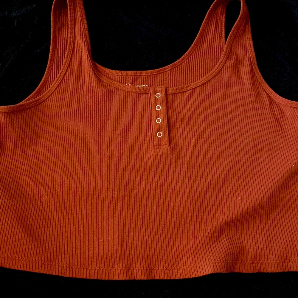 burnt orange tank, worn a couple times